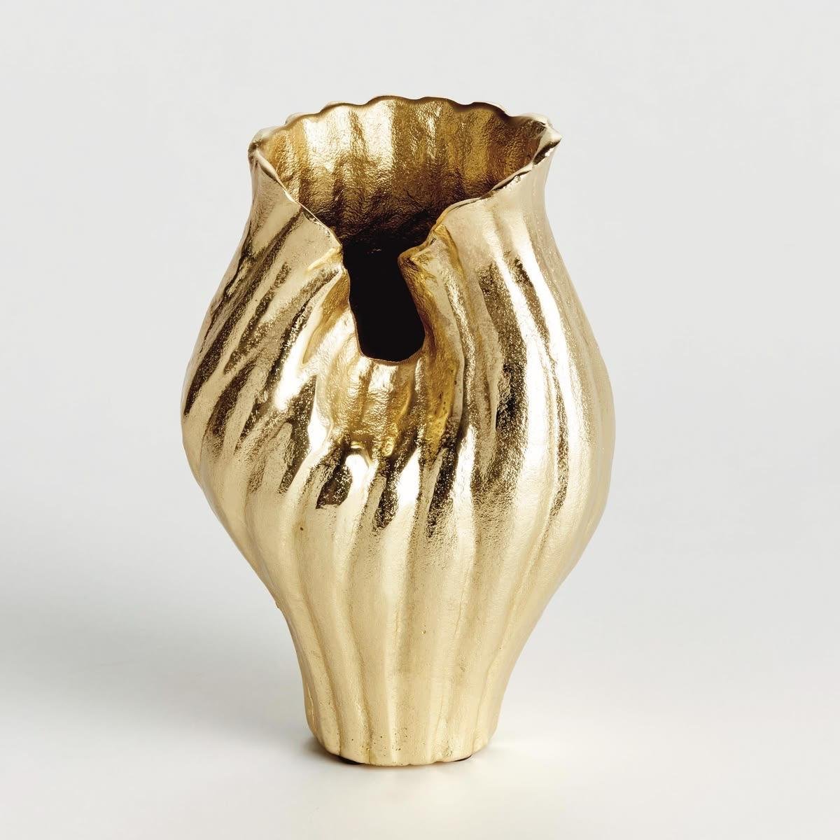 Luxury Hammered Gold Decorative Metal Vase Set
