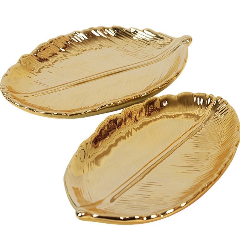 golden leaf-shaped tray